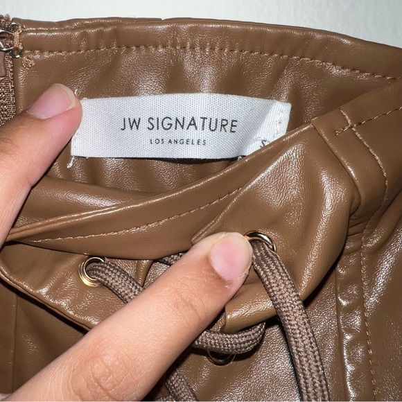 Pleather Fanned Out Skirt with Strings - Picture 3 of 5